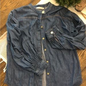 Soft Surrounding XS Denim Blouse with Gold Buttons